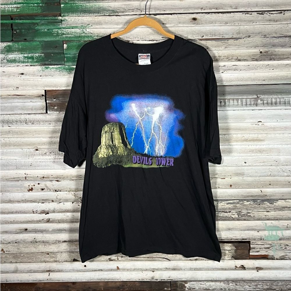 Vintage Devils Tower Shirt